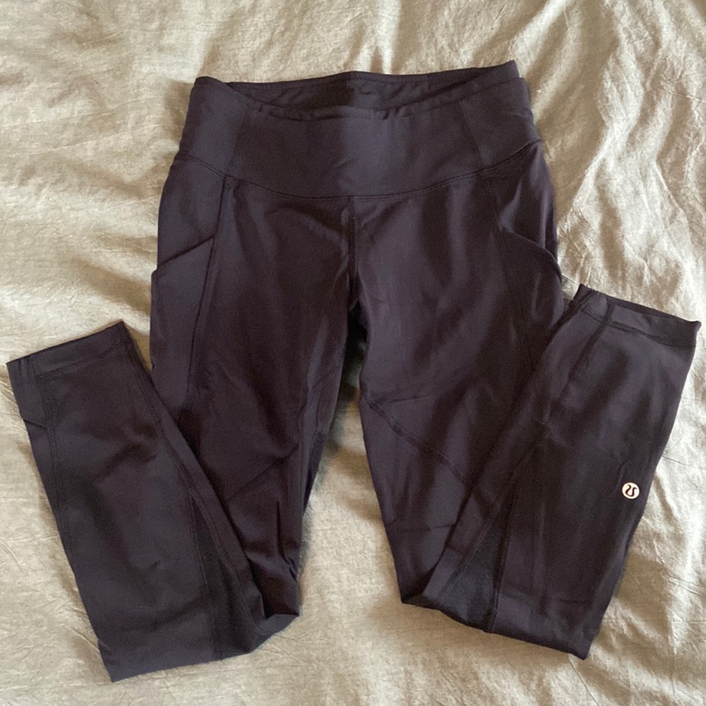Lululemon Mesh Leggings, black size 6. Good condition
